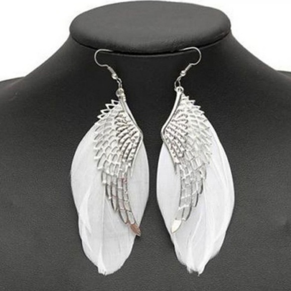 FEATHER (REAL) EARRINGS - Picture 1 of 3
